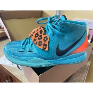 Lightly used Kylie big boys shoes